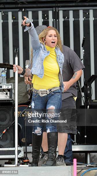 Singer/Songwriter Heidi Newfield performs at the 17th Annual Country Thunder USA music festival on July 17, 2009 in Twin Lakes, Wisconsin.