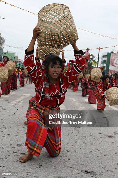 Filipino natives are seen performing at the 2009 T'nalak Festival, showcasing South Cotabato Province tribal cultures on July 18, 2009 in the...