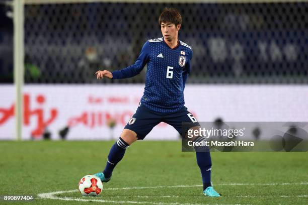 Genta Miura of Japan in action during the EAFF E-1 Men's Football Championship between Japan and China at Ajinomoto Stadium on December 12, 2017 in...
