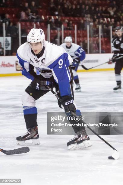 Joe Veleno of the Saint John Sea Dogs skates with the puck against the Gatineau Olympiques on December 1, 2017 at Robert Guertin Arena in Gatineau,...