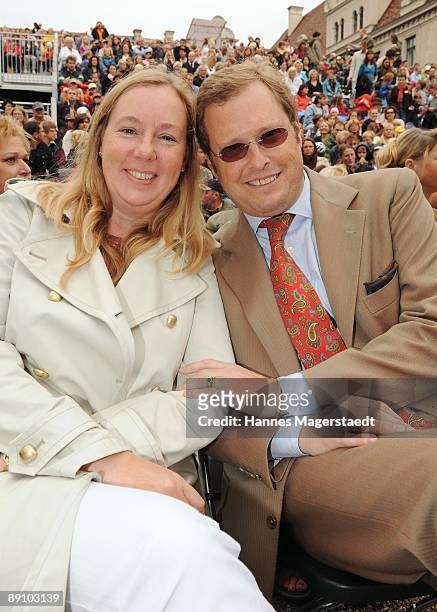 Earl Carl Alban von Schoenburg-Glauchau and his wife Juliet von Schoenburg-Glauchau attend the Thurn and Taxis castle festival on July 19, 2009 in...