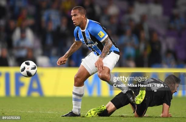 Omar Gonzalez of CF Pachuca and Jael of Gremio clash during the FIFA Club World Cup UAE 2017 semi-final match between Gremio FBPA and CF Pachuca on...