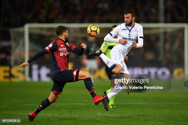 Bryan Cristante of Atalanta BC controls the ball against Miguel Veloso of Genoa CFC during the Serie A match between Genoa CFC and Atalanta BC at...