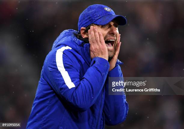 Antonio Conte, Manager of Chelsea gives his team instructions during the Premier League match between Huddersfield Town and Chelsea at John Smith's...