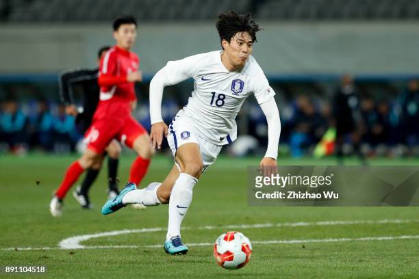 Jin Seonguk of South Korea in action during the EAFF E-1 Men's Football Championship between North Korea and South Korea at Ajinomoto Stadium on...