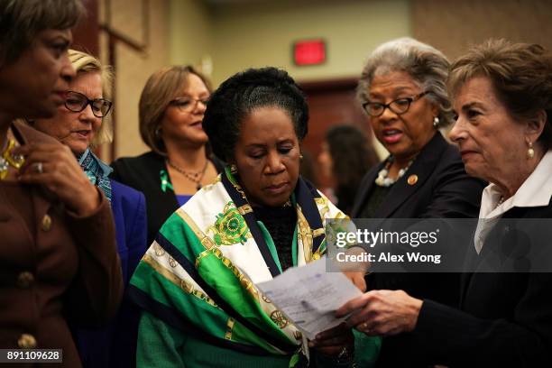 Rep. Brenda Lawrence , Rep. Chellie Pingree , Rep. Robin Kelly , Rep. Sheila Jackson-Lee , Rep. Joyce Beatty , and Rep. Jan Schakowsky discuss after...