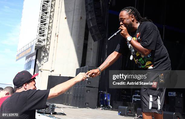 Supernatural Rapper 63 Supernatural (Rapper) Stock Photos, High-Res Pictures, and Images ...