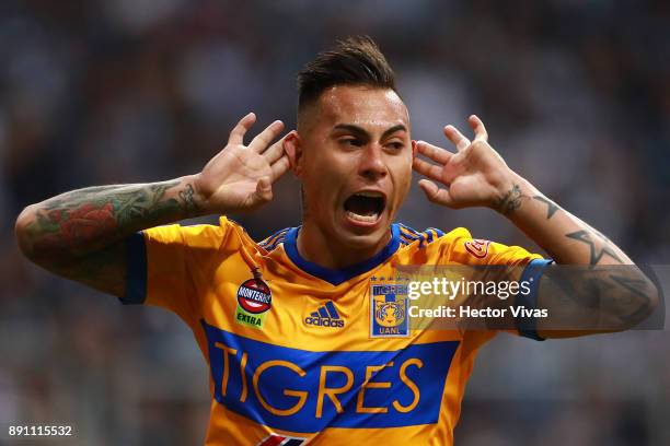 Eduardo Vargas of Tigres celebrates after scoring the first goal of his team during the second leg of the Torneo Apertura 2017 Liga MX final between...