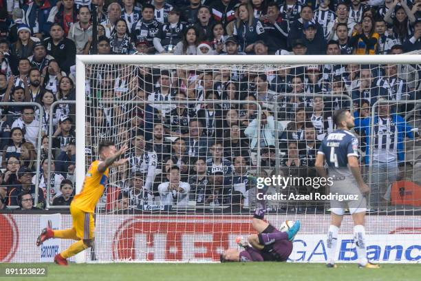 Eduardo Vargas of Tigres celebrates the second goal of his team scored by his teammate Francisco Meza during the second leg of the Torneo Apertura...