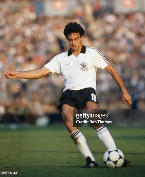 hansi-mueller-in-action-for-west-germany-against-brazil-in-the-international-friendly-match-in.jpg