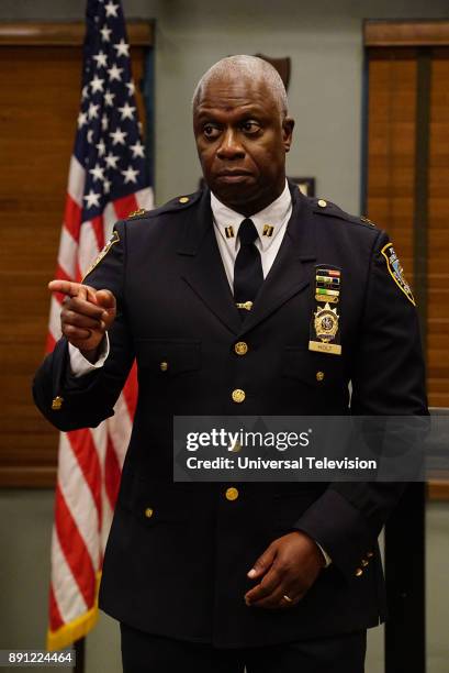 The Favor" Episode 511 -- Pictured: Andre Braugher as Ray Holt --