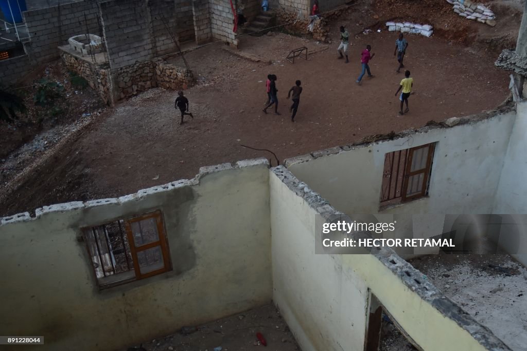 TOPSHOT-HAITI-DAILY-LIFE
