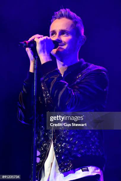 Tom Chaplin performs on stage at The Royal Festival Hall on December 12, 2017 in London, England.