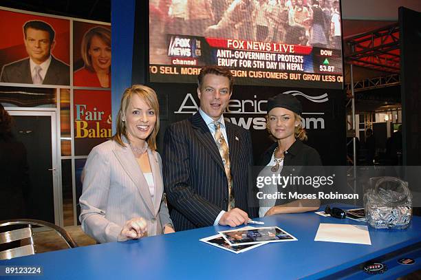 Jane Skinner and Shepard Smith and Actress Kelly Carlson