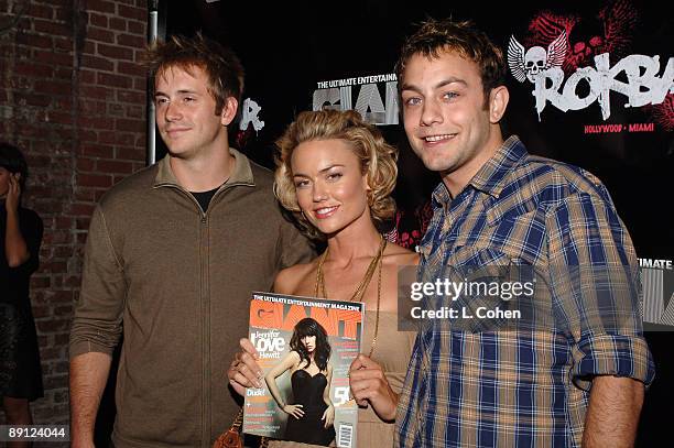 Robert Hoffman, Kelly Carlson and Jonathan Sadowski