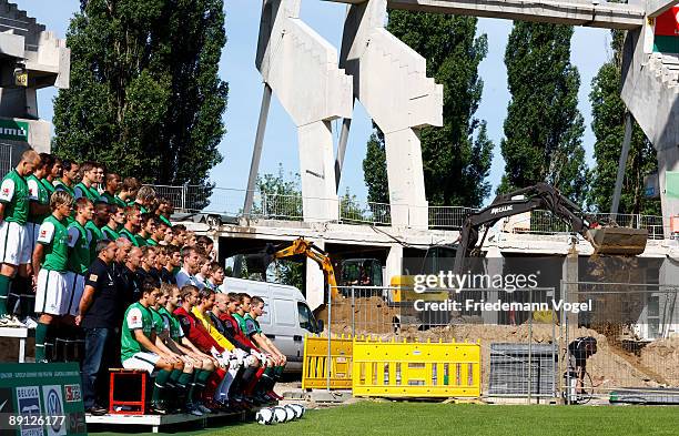 Mesut Oezil, Marko Marin, Daniel Jensen, Felix Wiedwald, Tim Wiese, Christian Vander, Sebastian Mielitz, Said Husejinovic, Philipp Bargfrede, Timo...