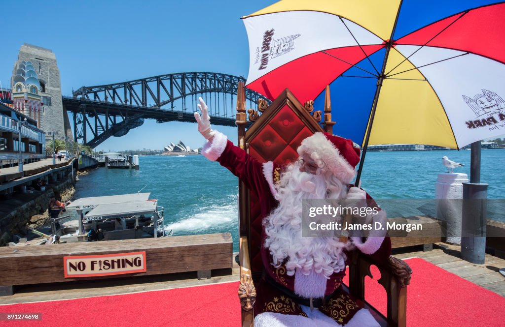 Australian Children Meet Santa In The Sun At Luna Park