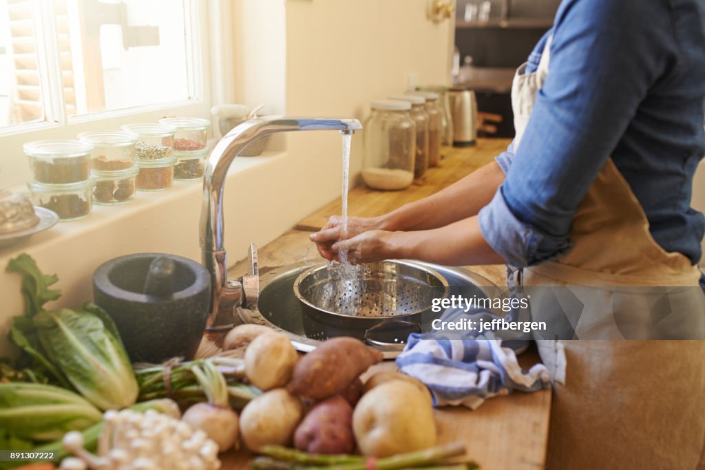 It's important to always wash your hands thoroughly