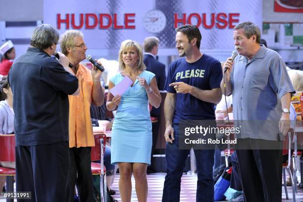 Actor David Arquette performs with Fox's Gretchen Carlson and a doo wop band on Fox & Friends at Fox Plaza on July 15, 2009 in New York City.