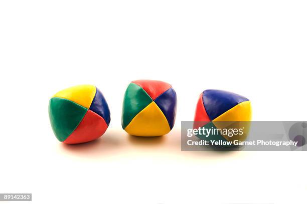 juggling balls - juggling stock pictures, royalty-free photos & images