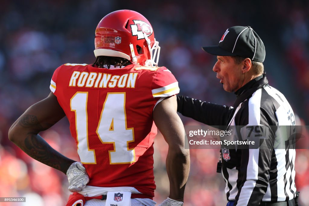 NFL: DEC 10 Raiders at Chiefs