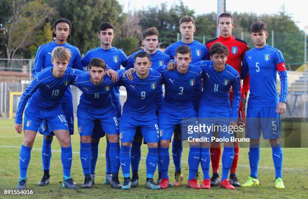 Italy team poses during the international friendly match between Italy U18 and Romania U18 on December 13, 2017 in Viterbo, Italy.