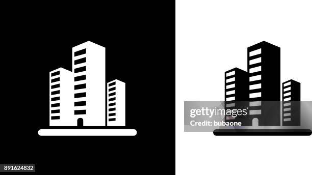 ilustraciones, imágenes clip art, dibujos animados e iconos de stock de tres edificios de oficinas. - bloque de oficinas