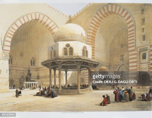 Egypt - 19th century - Cairo - Mosque of Sultan Hassan - Courtyard - Engraving by David Roberts