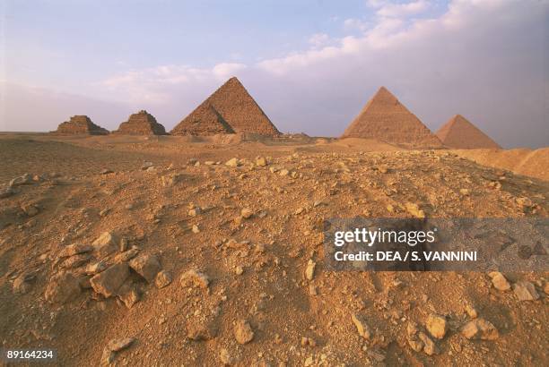 stacked pyramid photos and premium high res pictures -... List Of Egyptian Pyramids Photos and Premium High Res Pictures - Getty ...