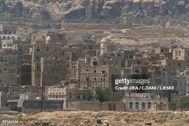 Yemen, Hadramawt, Shibam, town of mud brick houses