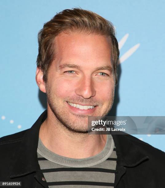 Ryan Hansen attends Cirque du Soleil presents the Los Angeles premiere event of 'Luzia' at Dodger Stadium on December 12, 2017 in Los Angeles,...