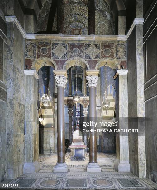 Germany, North Rhine-Westphalia, Aachen, Aachen cathedral, Interior of Palatine Chapel, Throne of Charlemagne