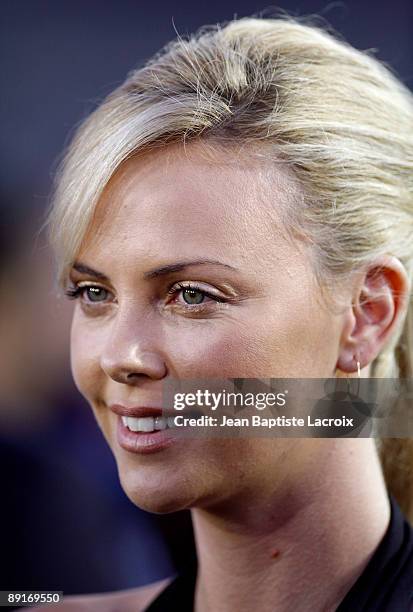 Charlize Theron attends the World Football Challenge between Chelsea and Inter Milan at Rose Bowl on July 21, 2009 in Pasadena, California.
