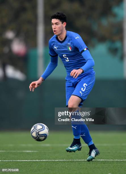 Alessandro Bastoni of Italy in action during the international friendly match between Italy U19 and Finland U19 on December 13, 2017 in Brescia,...