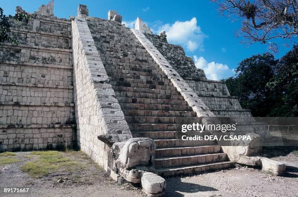 Staircase of a pyramid, Pyramid Of Kulkulkan, Chichen Itza, Yucatan, Mexico