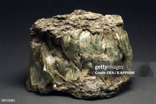 Talcous Rocks Talc Rock Photos and Premium High Res Pictures - Getty Images