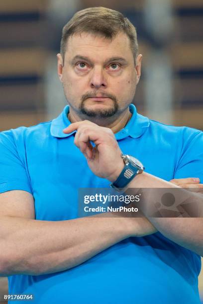 Trener Vladimir Alekno , during FIVB Volleyball Men's World Club Championship match between Russia's Zenit Kazan and China's ShanghaiVolleyball Club...