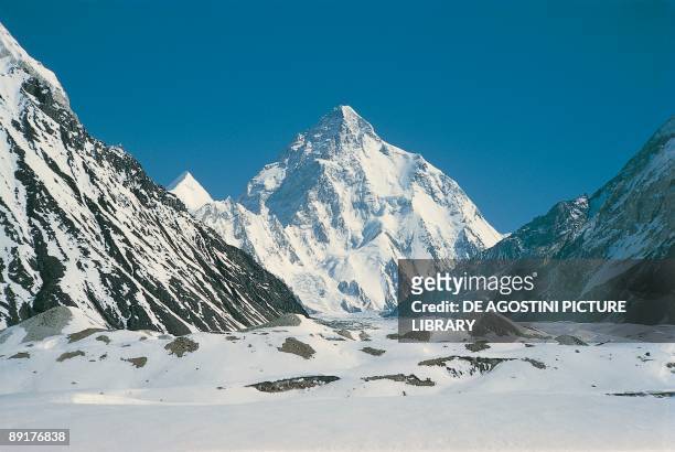 Mountains covered with snow, K2, Karakoram Range, Kashmir, Pakistan