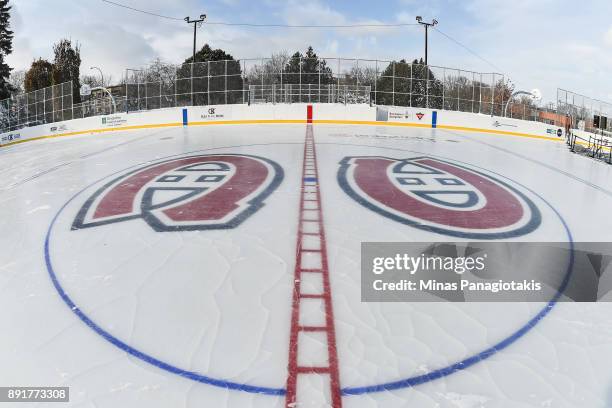Montreal Rinks 21 Outdoor Rink Unveiled By Nhl Nhlpa Montreal Canadiens Stock Photos ...