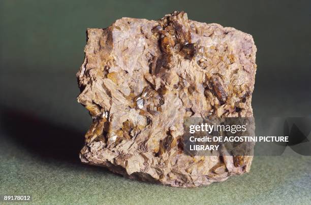 Silicate Roches Silicate Rocks Photos and Premium High Res Pictures - Getty Images