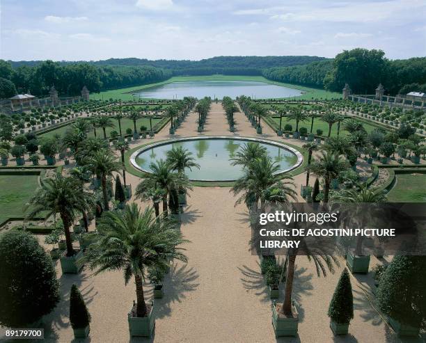 High angle view of a formal garden, Palace Gardens, Piece D'Eau Des Suisses, Palace of Versailles, Ile-De-France, France