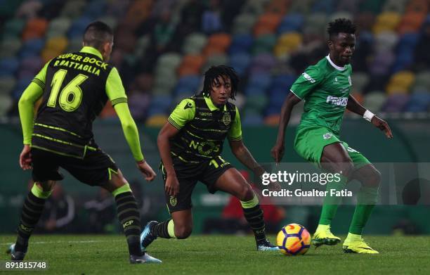 Vilaverdense FC midfielder Ahmed Isaiah with Sporting CP forward Gelson Martins from Portugal in action during the Portuguese Cup match between...