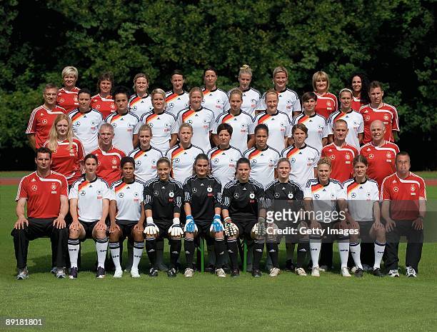 The German women?s football team head coach Silvia Neid, Ulrike Ballweg, Martina Müller, Sonja Fuss, Inka Grings, Anja Mittag, Jennifer Zietz,...