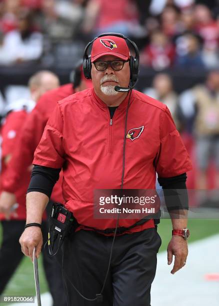 Head coach Bruce Arians of the Arizona Cardinals walks along the sidelines during a game against the Tennessee Titans at University of Phoenix...