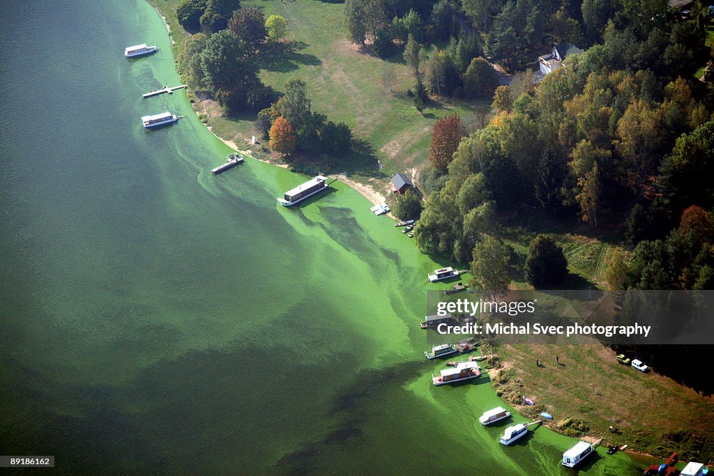 Recreation lake hit by nostoc