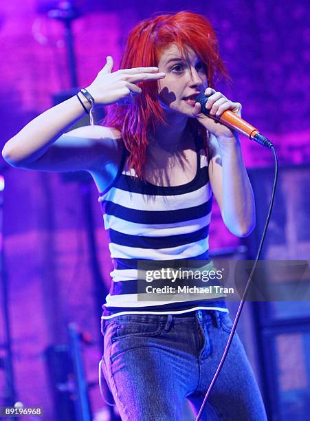 Singer Hayley Williams of Paramore performs onstage at the Gibson Amphitheatre on July 22, 2009 in Universal City, California.