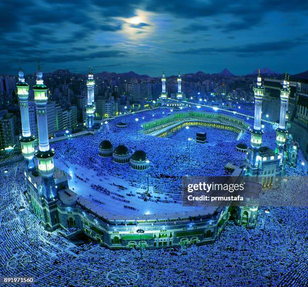meca kaaba - meca fotografías e imágenes de stock