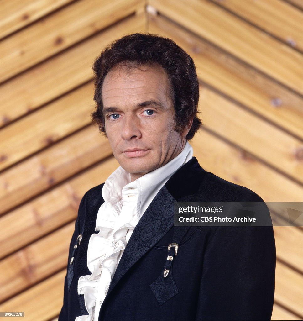 Mirl Singer Promotional portrait of American country music singer and guitarist ...