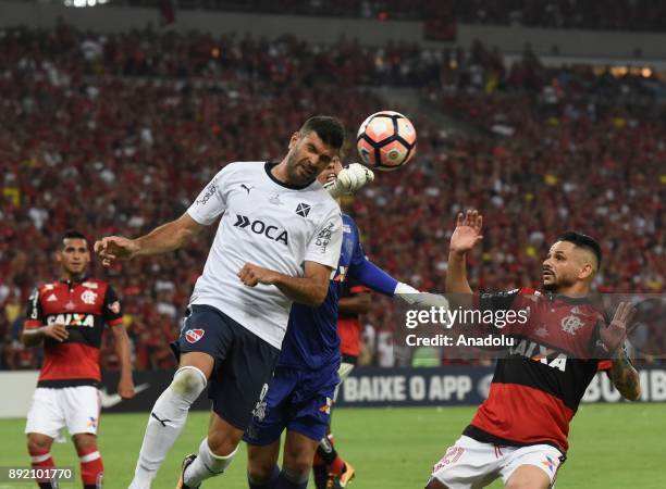 Goal keeper Flamengo Cesar of Flamengo in action against Barco of Independiente during the 2017 Sudamericana Cup championship final match between...