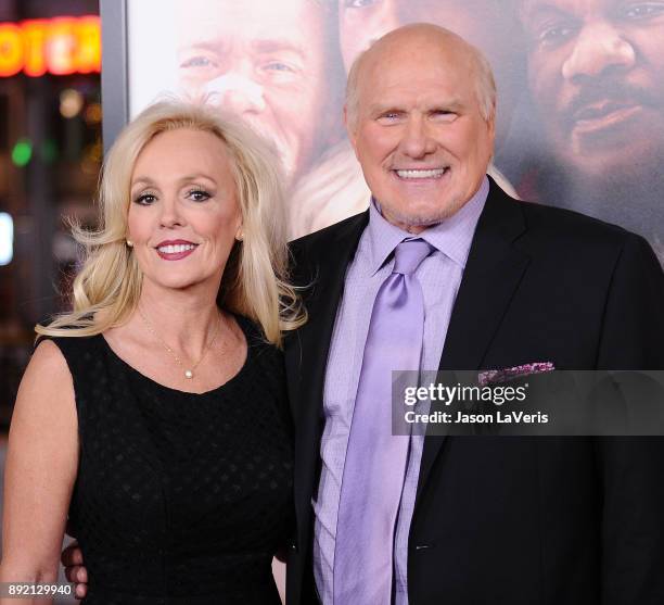 Terry Bradshaw and wife Tammy Bradshaw attend the premiere of "Father Figures" at TCL Chinese Theatre on December 13, 2017 in Hollywood, California.